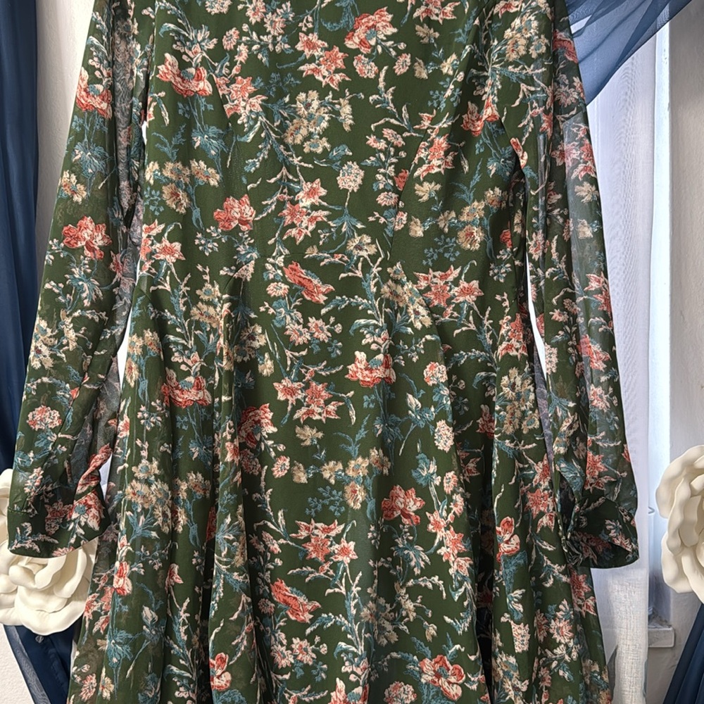 Design Lab Lord And Taylor Medium Multi Color Top. - image 4